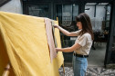 Coloridos por Natureza: artista Bianca Stella é a nova residente da Academia Alfredo Andersen. Foto: Kraw Penas/SEEC