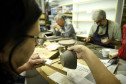 Inscrições para cursos do 2º semestre estão abertas; na foto, aulas de cerâmica. 