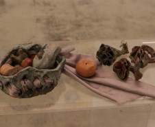 Exposição de cerâmica artística encerra temporada de mostras da Academia Alfredo Andersen. Foto: Gelson Bampi