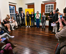 Museu Satélite chega a Paranaguá com unidade do Museu Casa Alfredo Andersen. Foto: Kraw Penas/SEEC