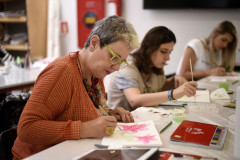 Academia Alfredo Andersen divulga período de inscrições para oficinas do 1.º semestre | Foto: Kraw penas/SEEC
