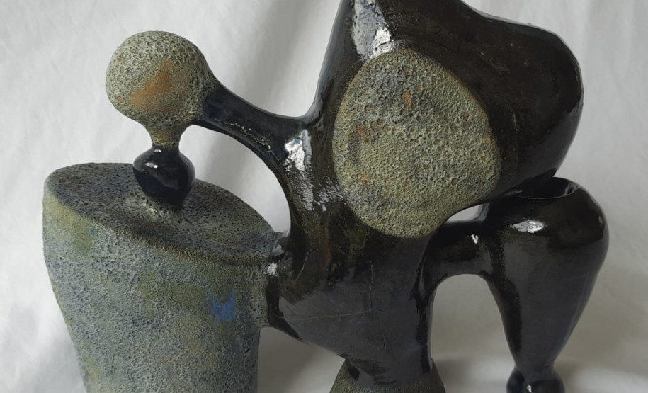 Alunos da Academia Andersen são selecionados para o Salão de Artes Visuais. Bebendo Água - Daniele Gioppo Betini