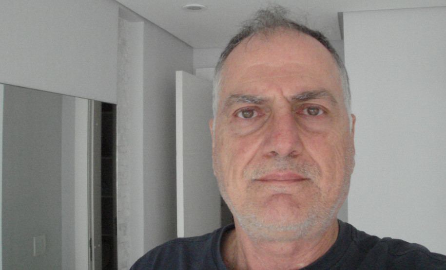 Alunos da Academia Andersen são selecionados para o Salão de Artes Visuais. Carrinheiro - Franklim Leite