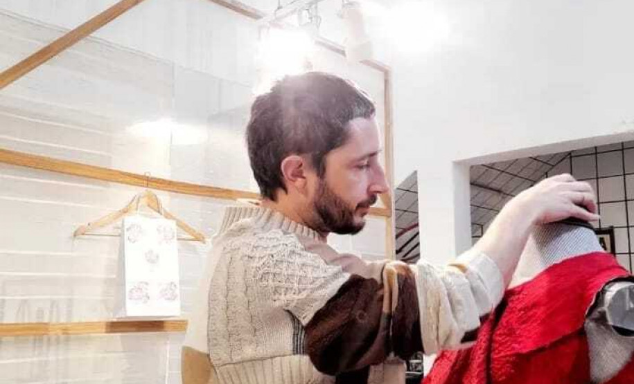 Conheça a dupla de estilistas H-AL, novos residentes da Academia Alfredo Andersen. Fotos: Divulgação H-AL