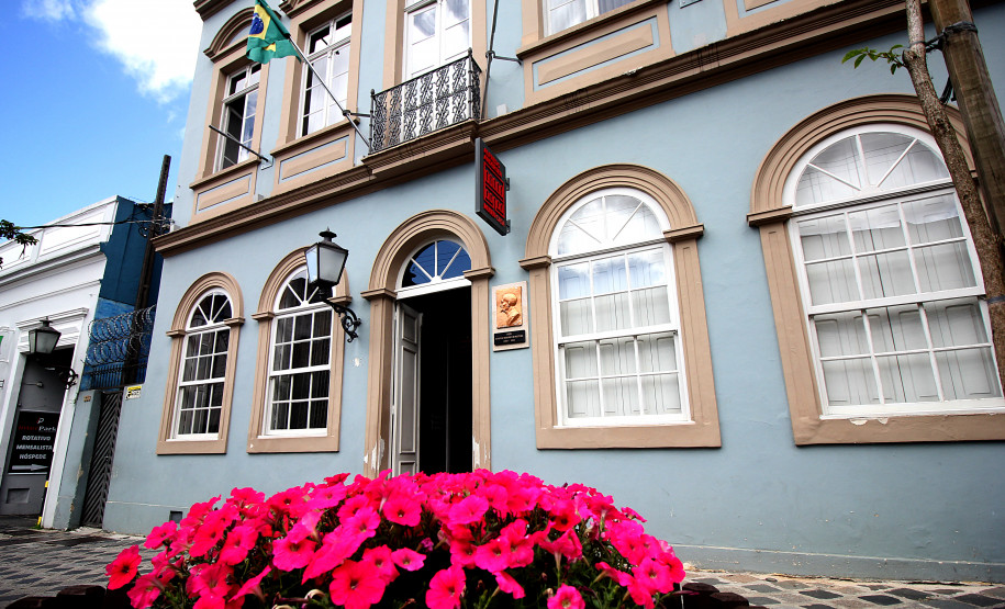 Museu Casa Alfredo Andersen inaugura exposição inédita de Fernando Calderari, pioneiro abstracionista do Paraná. Foto: Anderson Tozato/SEEC