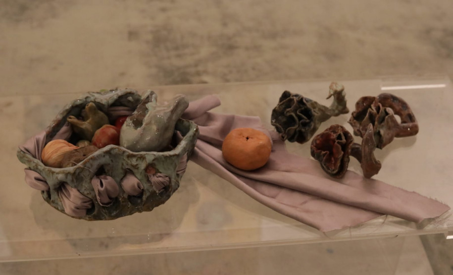 Exposição de cerâmica artística encerra temporada de mostras da Academia Alfredo Andersen. Foto: Gelson Bampi