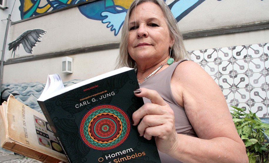 Academia Alfredo Andersen abre inscrições para curso gratuito de Arteterapia. Foto: Anderson Tozato/SEEC