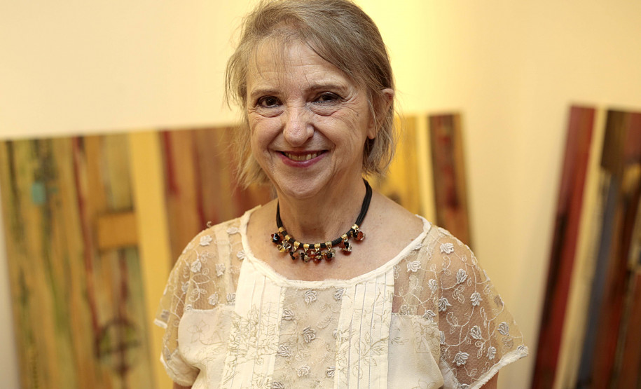 Museu Casa Alfredo Andersen inaugura exposição “Verticais Horizontes”, de Márcia Litério. Foto: Anderson Tozato/SEEC